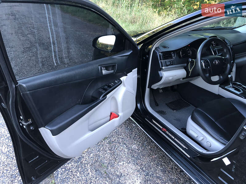 Седан Toyota Camry 2012 в Бобровице фото 11 Седан Toyota Camry 2012 в Бобровице