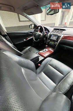 Седан Toyota Camry 2011 в 
