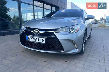 Седан Toyota Camry 2016 в Запоріжжі
