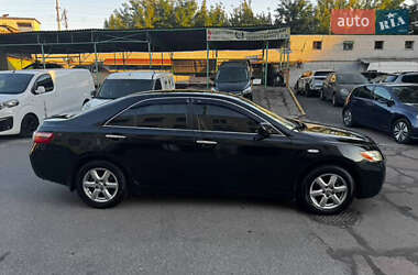 Седан Toyota Camry 2007 в Києві