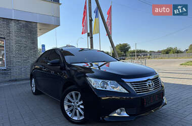 Седан Toyota Camry 2012 в Харькове