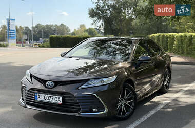 Седан Toyota Camry 2021 в Києві