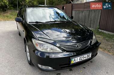 Седан Toyota Camry 2004 в  фото 33 Седан Toyota Camry 2004 в