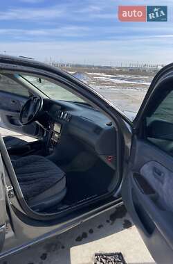 Седан Toyota Camry 1997 в 