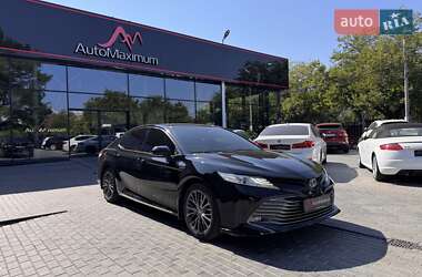 Седан Toyota Camry 2020 в Одессе