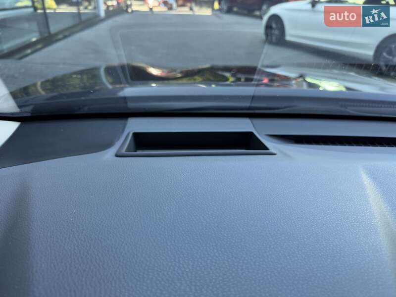 Седан Toyota Camry 2020 в Одесі