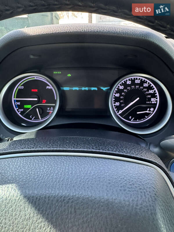 Седан Toyota Camry 2021 в Киеве