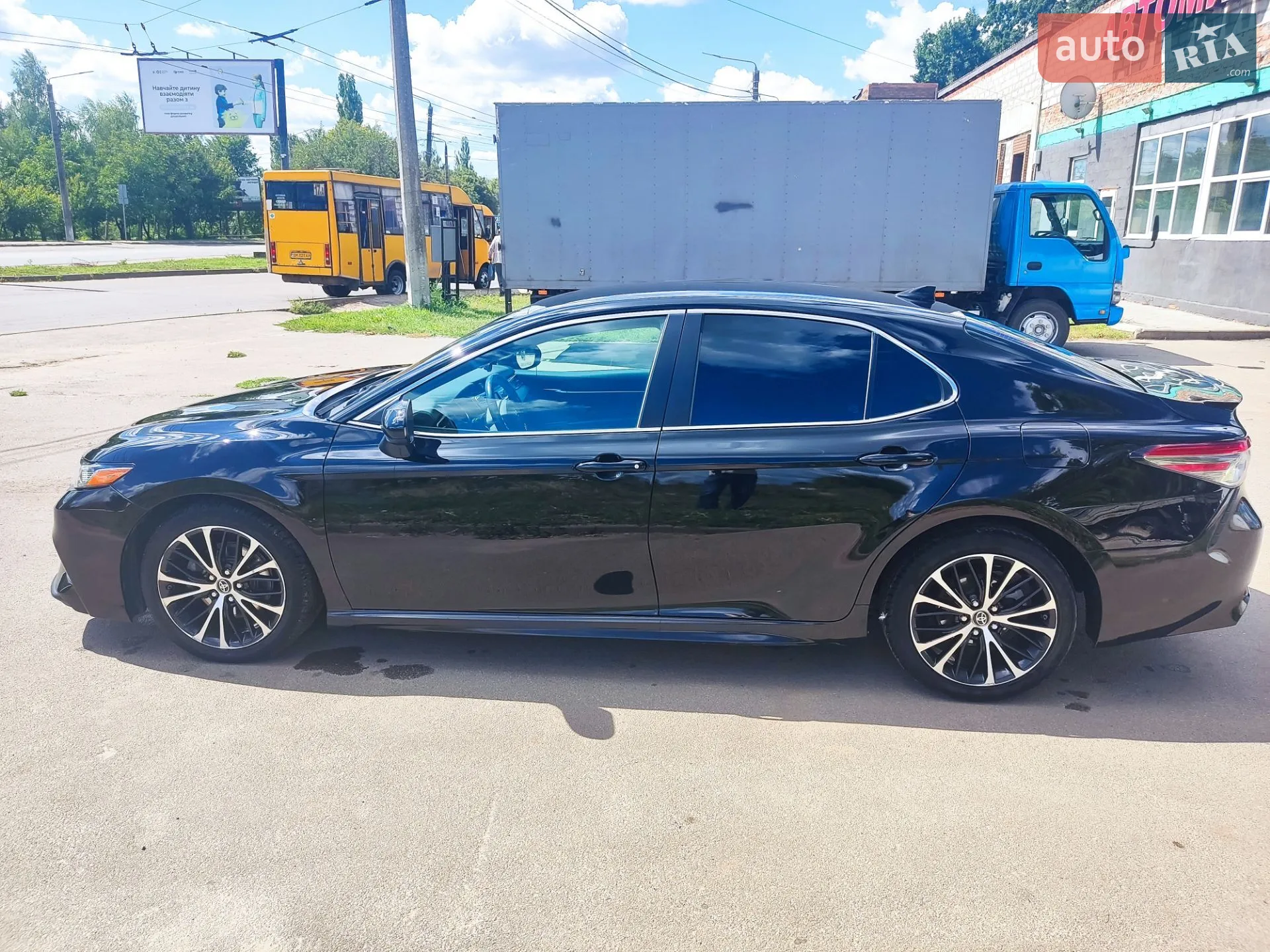 2019 Toyota Camry - мініатюра 9