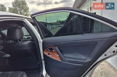 Седан Toyota Camry 2007 в 