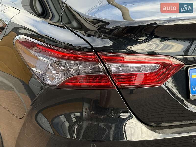 Седан Toyota Camry 2020 в Белой Церкви