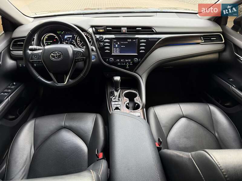 Седан Toyota Camry 2020 в Белой Церкви