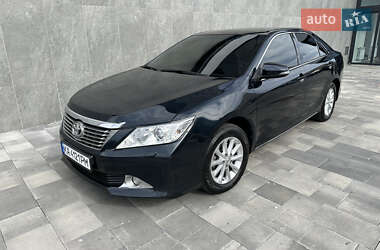 Toyota Camry 2013