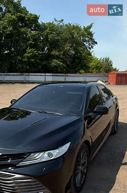 Седан Toyota Camry 2018 в Києві
