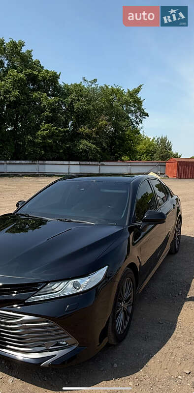 Toyota Camry 2018