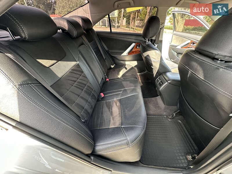 Седан Toyota Camry 2008 в Первомайську