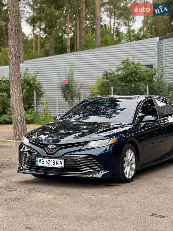 Седан Toyota Camry 2018 в Киеве фото 11 Седан Toyota Camry 2018 в Киеве