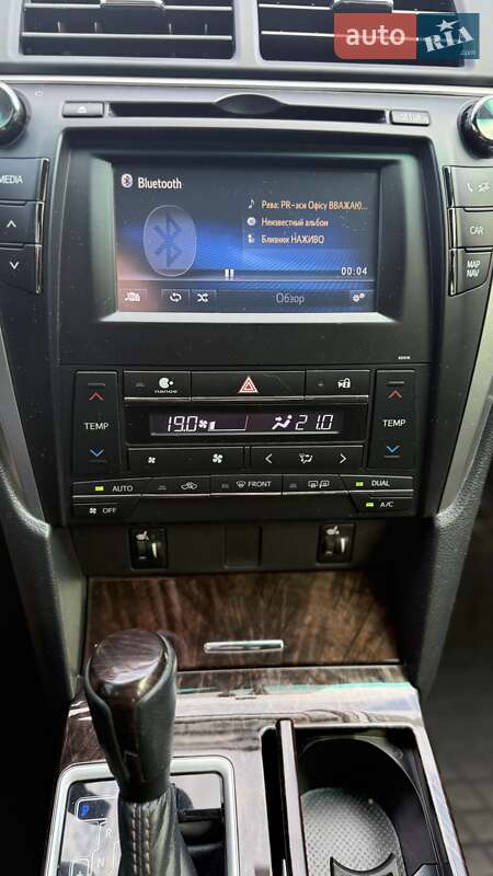 Седан Toyota Camry 2017 в Києві