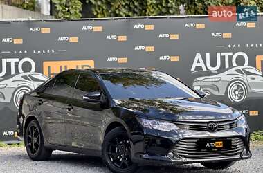 Седан Toyota Camry 2015 в Харькове