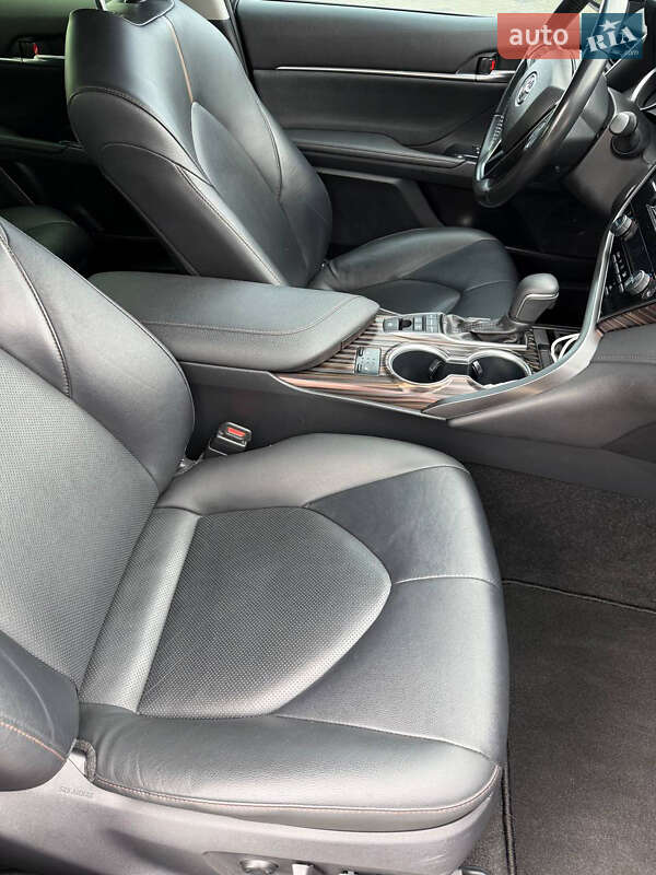 Седан Toyota Camry 2020 в Яворове фото 10 Седан Toyota Camry 2020 в Яворове