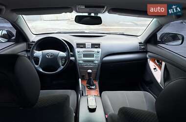 Седан Toyota Camry 2008 в 