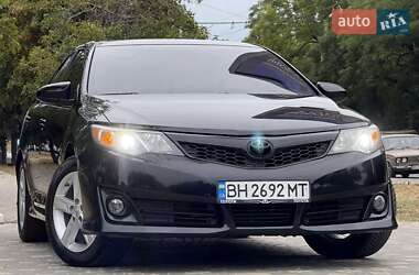 Седан Toyota Camry 2013 в Одесі