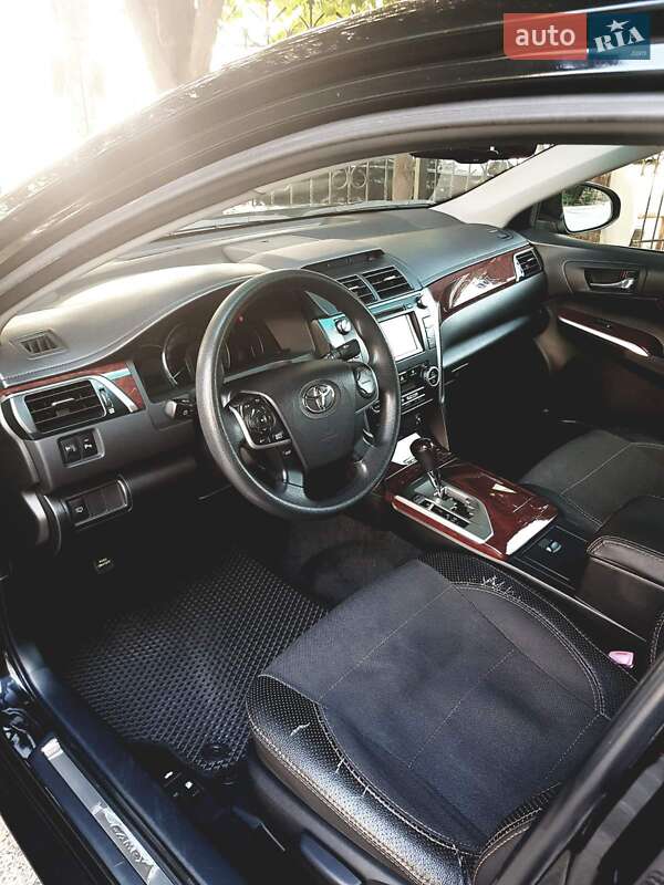 Седан Toyota Camry 2012 в Киеве фото 13 Седан Toyota Camry 2012 в Киеве