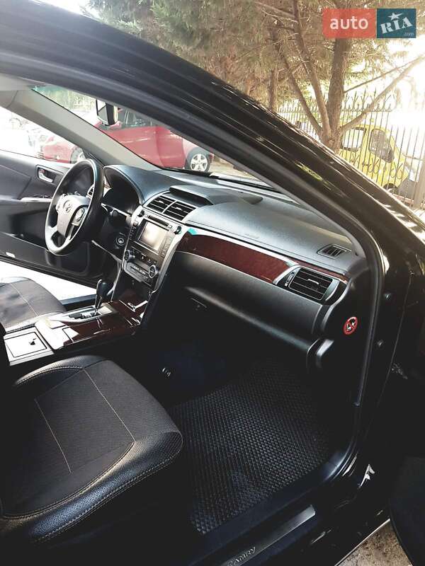 Седан Toyota Camry 2012 в Киеве фото 14 Седан Toyota Camry 2012 в Киеве
