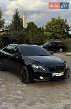 Седан Toyota Camry 2011 в Днепре