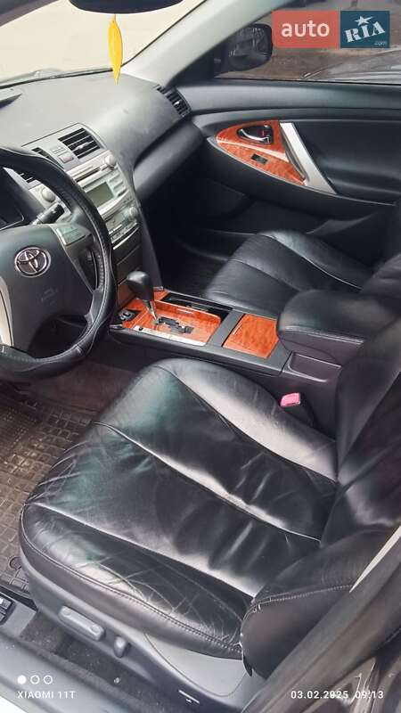 Седан Toyota Camry 2008 в Києві