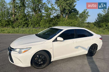 Седан Toyota Camry 2015 в Львові Седан Toyota Camry 2015 в Львові