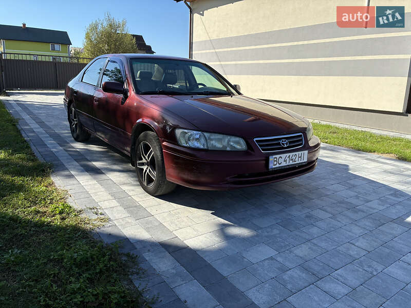 Toyota Camry 2001