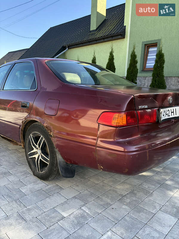 Седан Toyota Camry 2001 в Рава-Русской фото 27 Седан Toyota Camry 2001 в Рава-Русской