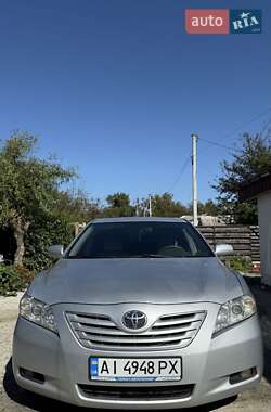 Седан Toyota Camry 2006 в Милой