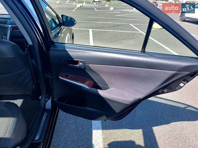 Седан Toyota Camry 2012 в Киеве фото 18 Седан Toyota Camry 2012 в Киеве