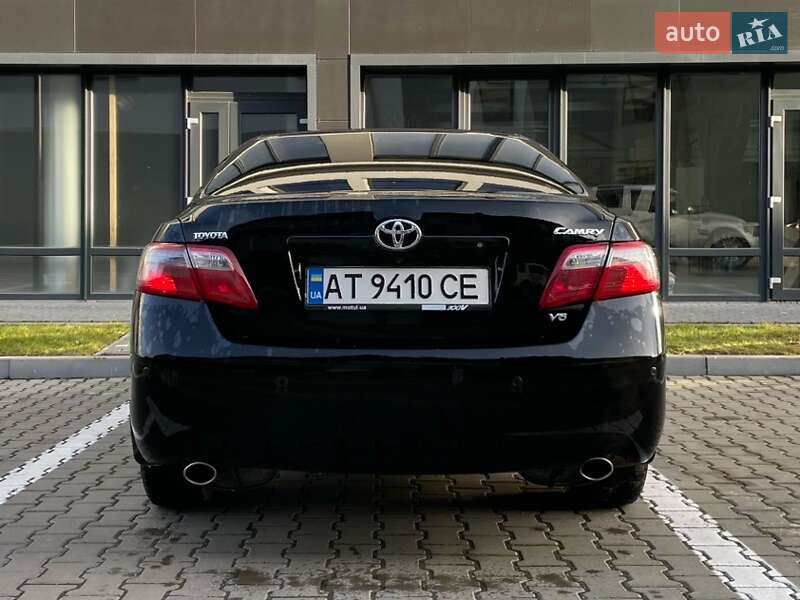 Седан Toyota Camry 2007 в Ивано-Франковске