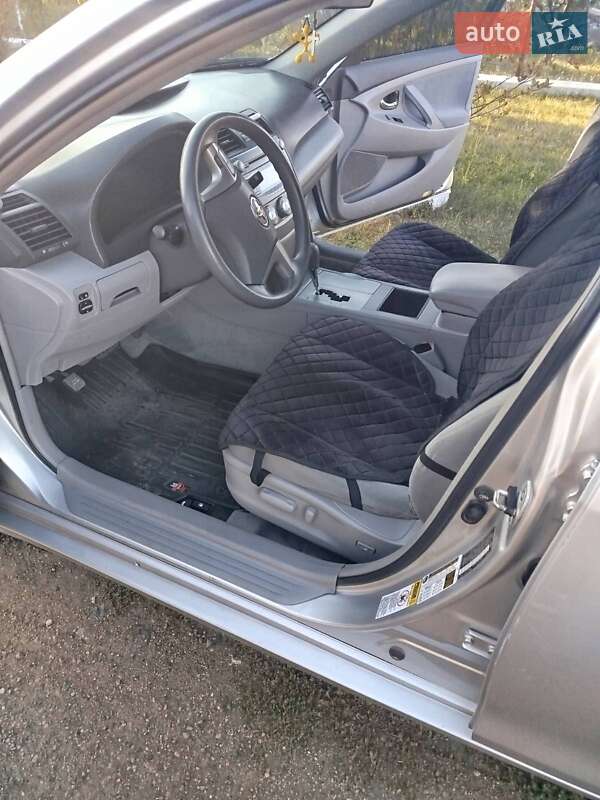 Седан Toyota Camry 2008 в Голованівську