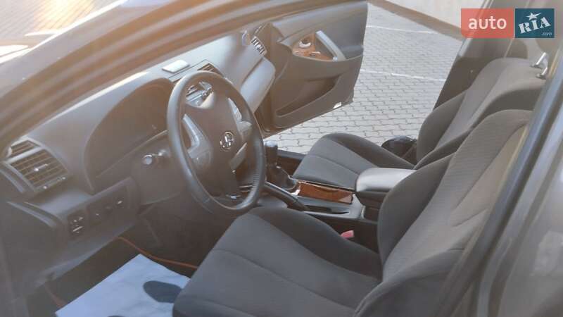 Седан Toyota Camry 2008 в Балті