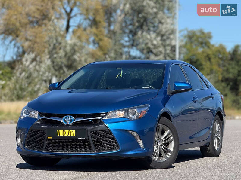 Toyota Camry 2017