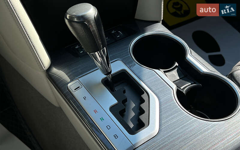 Седан Toyota Camry 2013 в Львове фото 22 Седан Toyota Camry 2013 в Львове