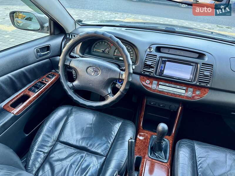 Седан Toyota Camry 2002 в Одесі
