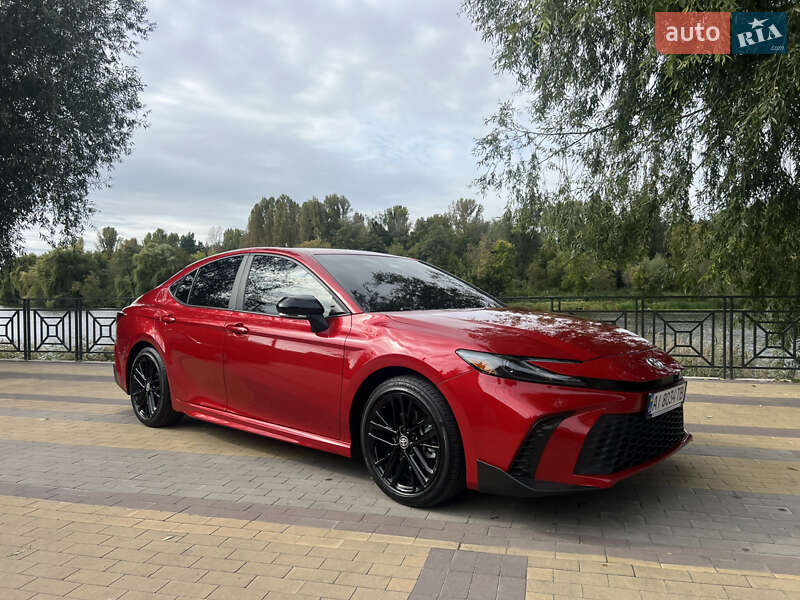 Седан Toyota Camry 2024 в Киеве фото 3 Седан Toyota Camry 2024 в Киеве