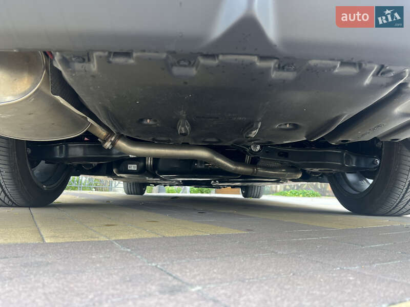 Седан Toyota Camry 2024 в Киеве фото 22 Седан Toyota Camry 2024 в Киеве