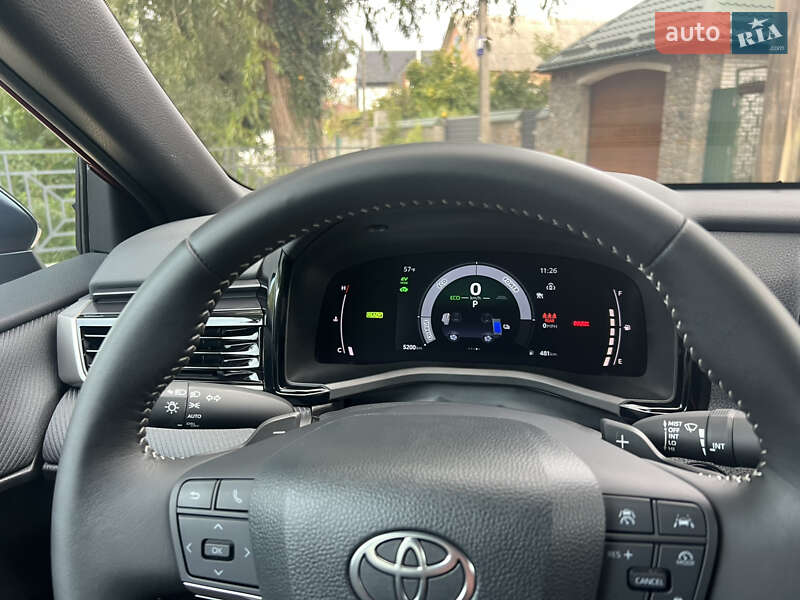 Седан Toyota Camry 2024 в Киеве фото 40 Седан Toyota Camry 2024 в Киеве