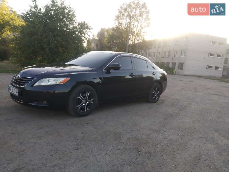 Седан Toyota Camry 2007 в Каменском