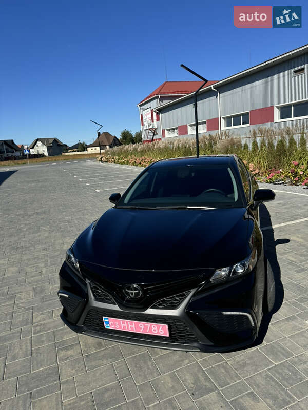 Седан Toyota Camry 2022 в Луцке фото 14 Седан Toyota Camry 2022 в Луцке