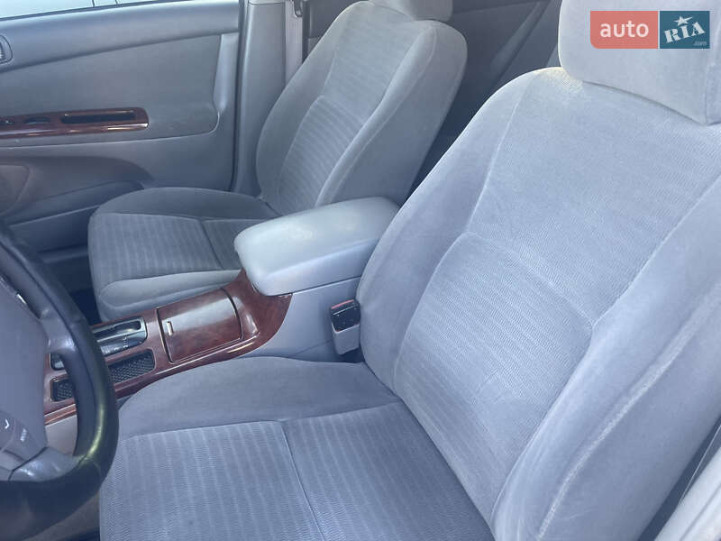 Седан Toyota Camry 2004 в Ковелі