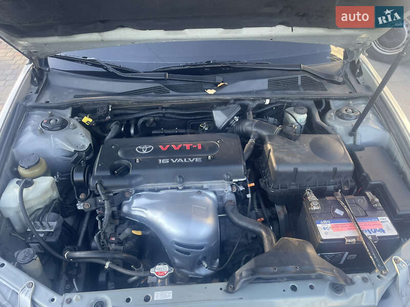 Седан Toyota Camry 2004 в Ковелі