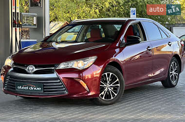 Седан Toyota Camry 2016 в Николаеве