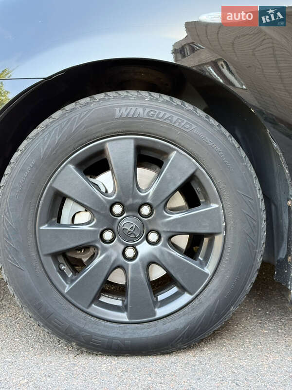 Седан Toyota Camry 2008 в Черкасах