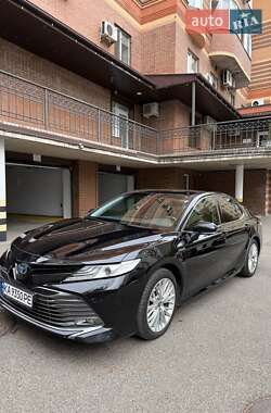 Toyota Camry 2020
